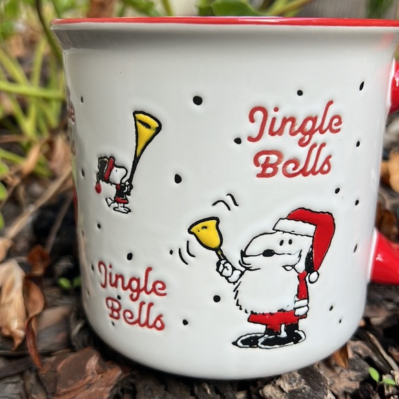 Speckled Christmas Jingle Bells Snoopy Mug - Picture 2 of 6